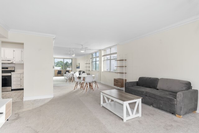 ベイ ハーバー サンセット アパートメント 3C