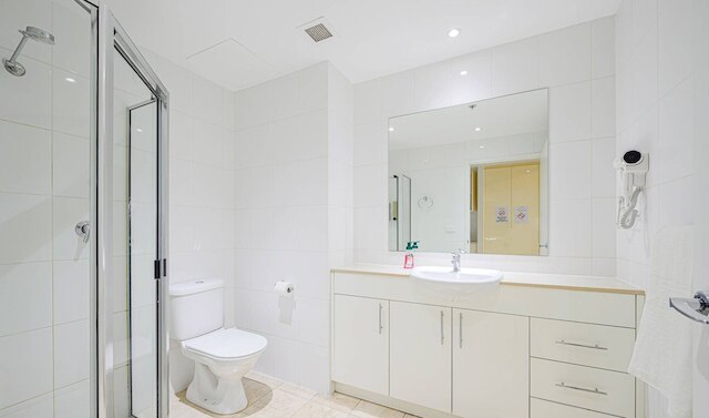 メタワイズビーエヌビー スタジオ ディクソン ネクスト トゥ アイシーシー ダーリング ハーバー 43