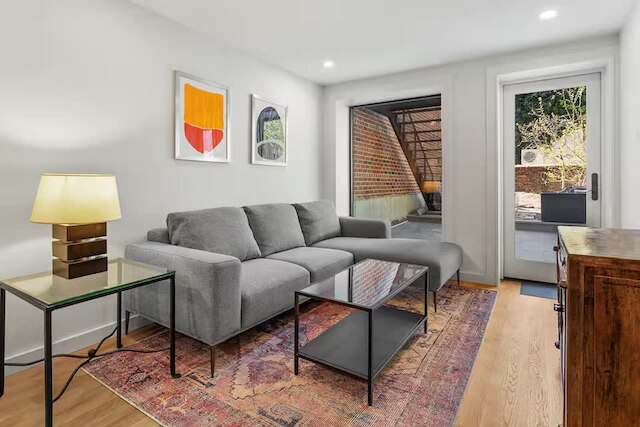 デグロー プレイス バイ ローブ トラベル アパート ウィズ プライベートパティオ