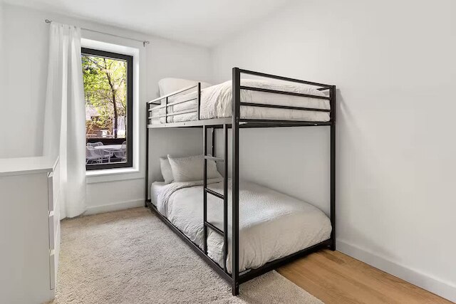 デグロー プレイス バイ ローブ トラベル アパート ウィズ プライベートパティオ