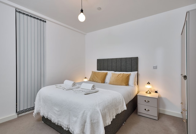 フィンレイズ ヤード バイ ヴィーヴ