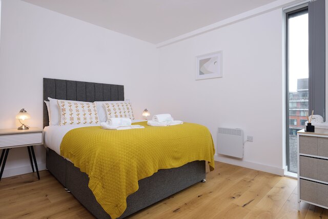 フィンレイズ ヤード バイ ヴィーヴ