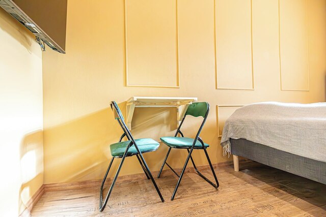 4 ベッドルーム シェアード アパートメント 10 ミニッツ ウォーク トゥ ウェストバーンホフ