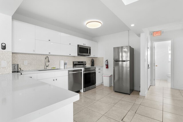 ベイ ハーバー サンセット アパートメント 4A