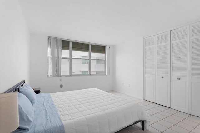 ベイ ハーバー サンセット アパートメント 4B