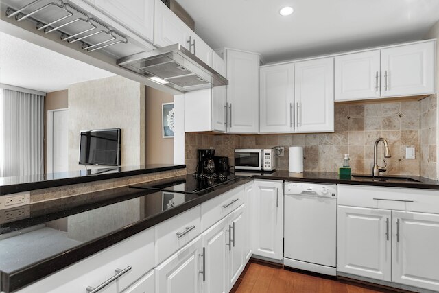 ベイ ハーバー サンセット アパート 5B