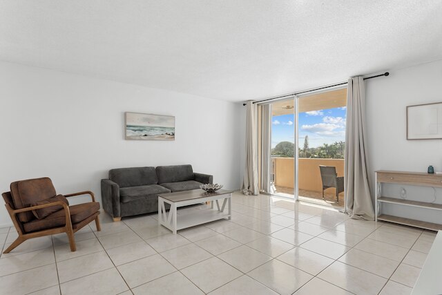 ベイ ハーバー サンセット アパート 5C