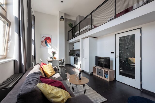 アパートメント ニア メトロ クシジーコヴァ