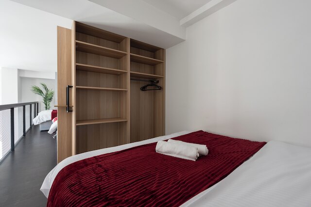 アパートメント ニア メトロ クシジーコヴァ