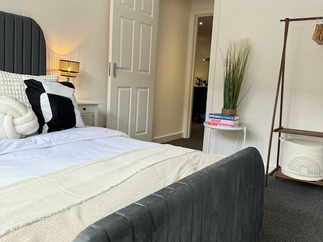 モダン 1ベッド アパートメント - スリープス 4 & セントラル リンクス