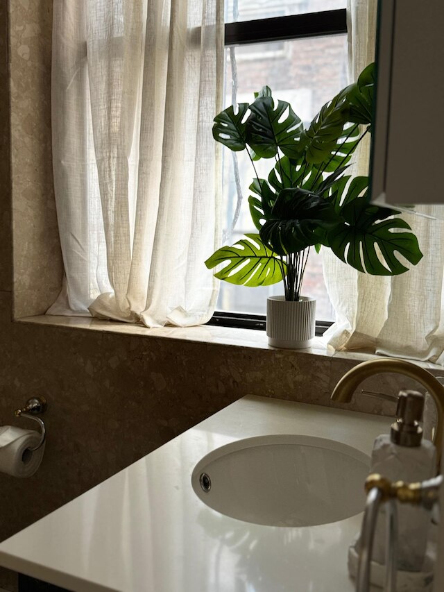 スペーシャス ブランドニュー フルファーニッシュド 2ベッドルーム イン プライム マレーヒル ムーブイン レディ