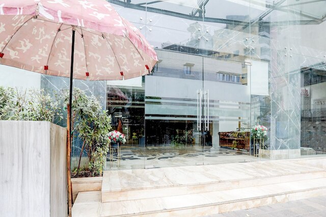 スタイリッシュ & モダン ステイズ アット パレット リバー フロント