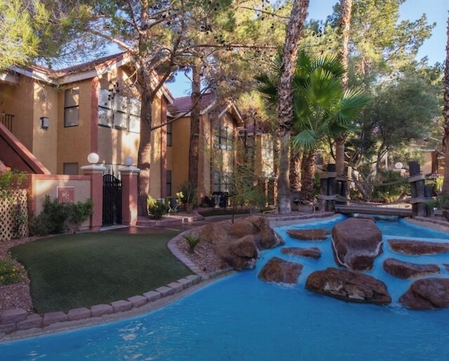 ウェストゲート フラミンゴ