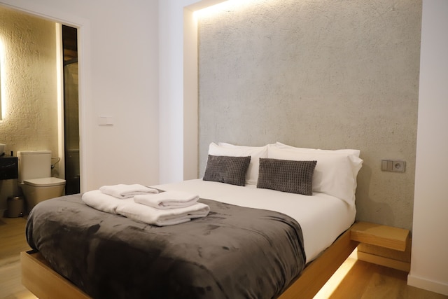 メディナ ホームズ プエンテ ロマノ