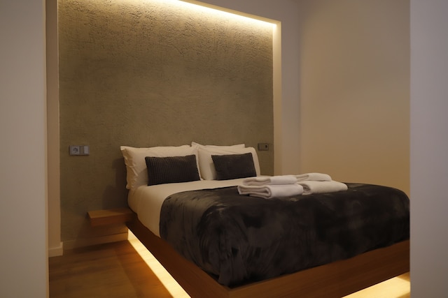 メディナ ホームズ プエンテ ロマノ