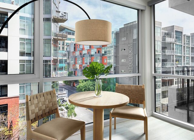 セントラル ガスランプ クォーター