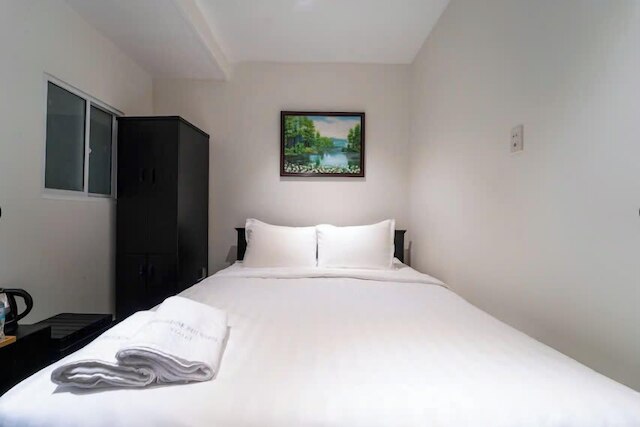 シャリース オテル ブイ ヴィエン