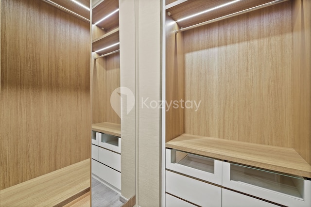 ヒナタ バイ コージーステイ - スディルマン