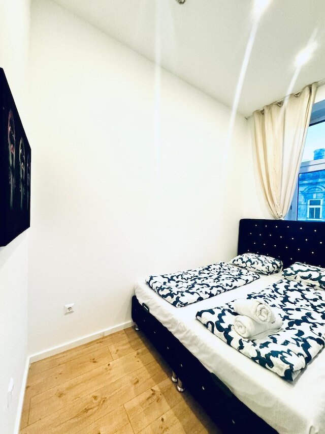 スペーシャス 3ベッドルーム ニア カウフパーク アルターラー