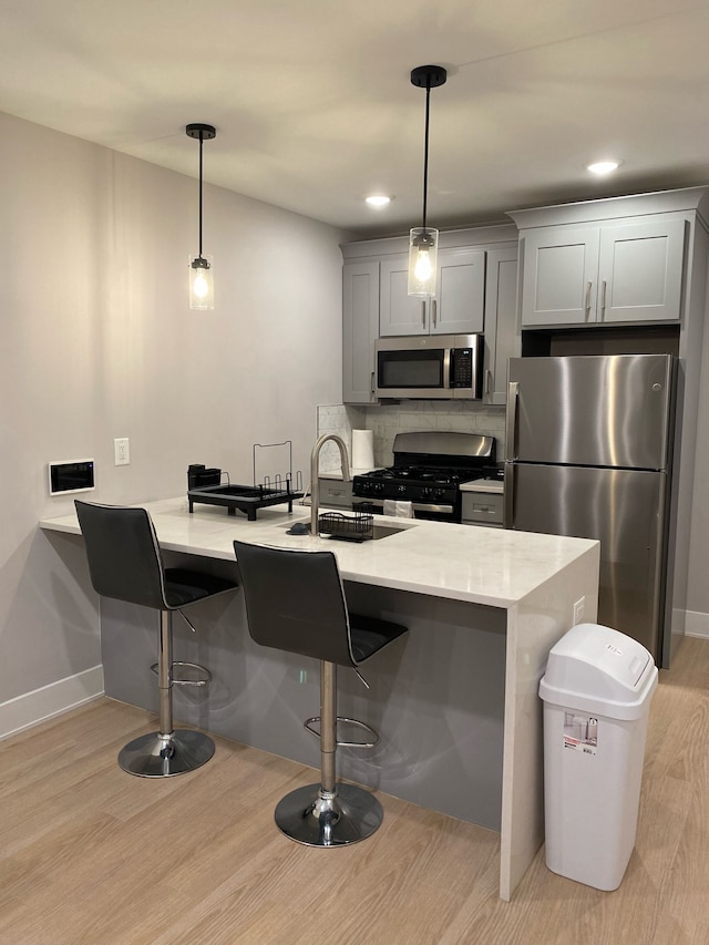 モダン 1BR 1BA アパートメント