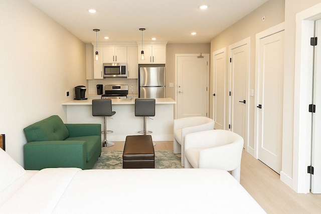 モダン 1BR 1BA アパートメント