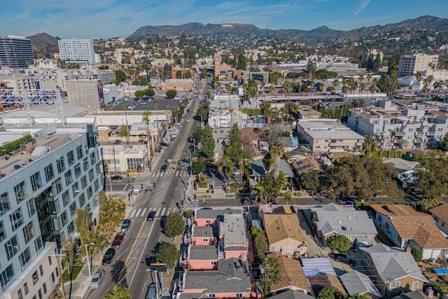 2 ユニット イン プライム ハリウッド ロケーション シック リノベーテッド 1ベッドルーム ウィズ パティオ アバントステイ