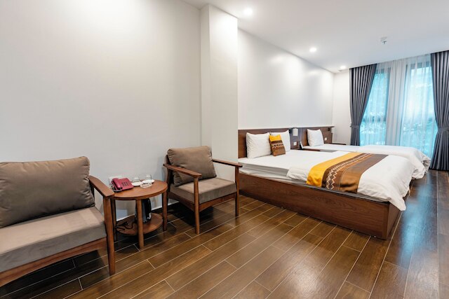 ゴールデン クラウン オテル