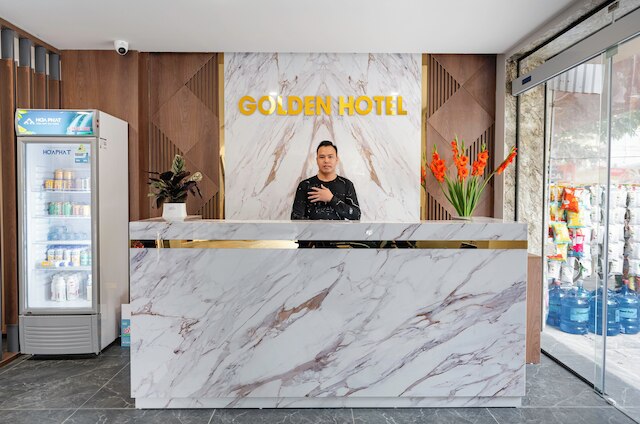 ゴールデン クラウン オテル