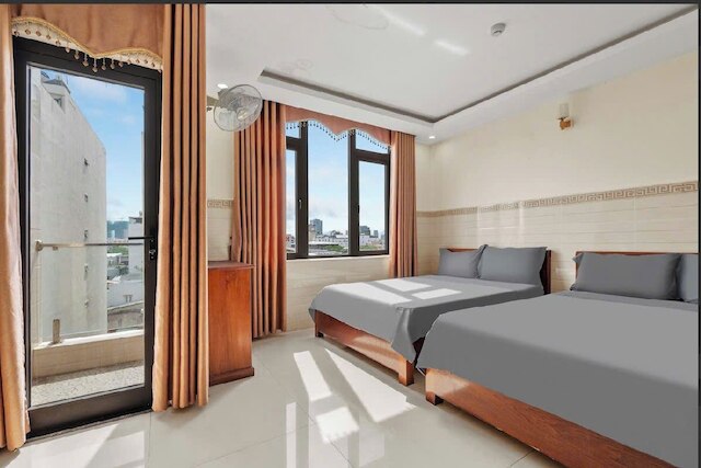 ベア ホテル & ホームステイ