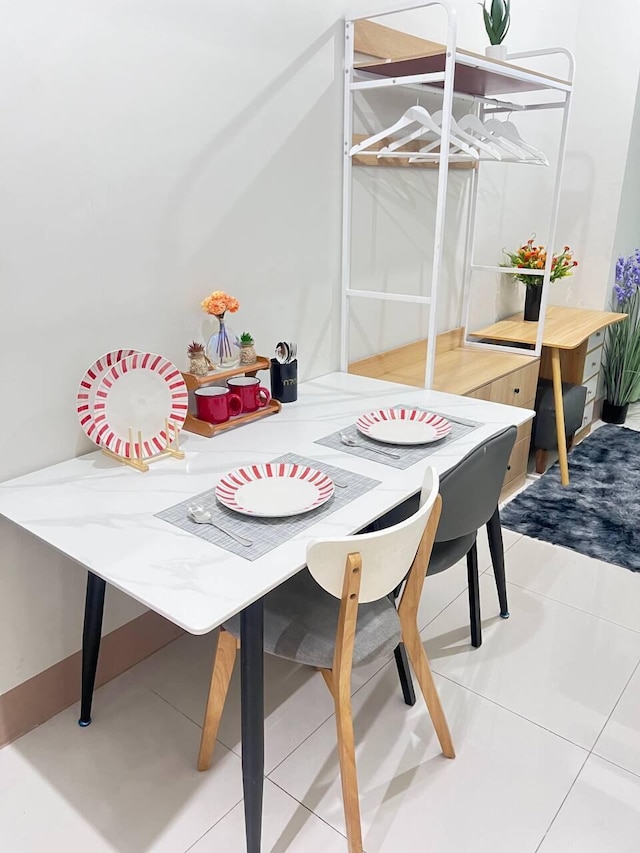 ユニステイ ショア3 プールビュー ウィズ バルコニー