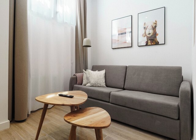 ライムホーム マドリード カジェ デ マティルデ ディエス