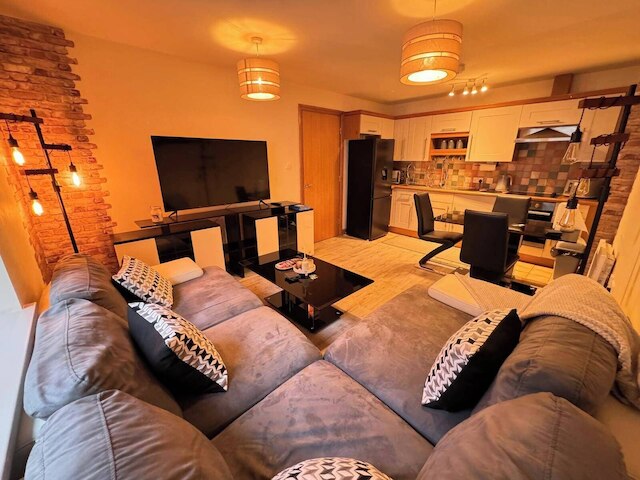 スペーシャス 2 ベッド フラット ネクスト トゥ ピカデリー ステーション