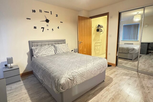 スペーシャス 2 ベッド フラット ネクスト トゥ ピカデリー ステーション