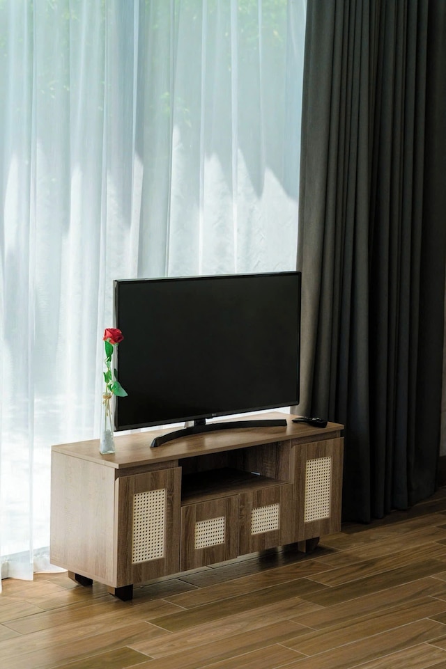 ゴールド リバーサイド アパートメント & ヴィラ