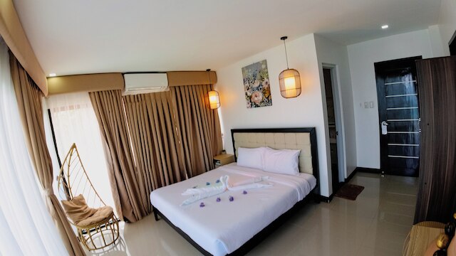 サカーン トロピカル ブリーズ リゾート