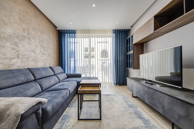 ビューティフル 2 ベッドルーム ペントハウス ニアー ヴァレッタ スリープス 6