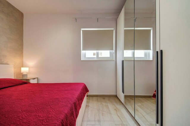 ビューティフル 2 ベッドルーム ペントハウス ニアー ヴァレッタ スリープス 6