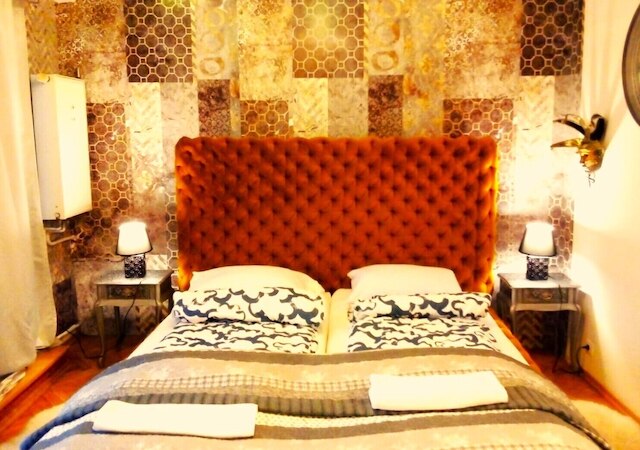 アンバサダー アパートメント