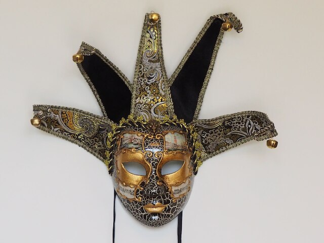 アンバサダー アパートメント