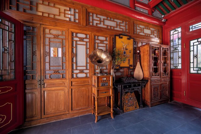 Peking Courtyard Qianmen