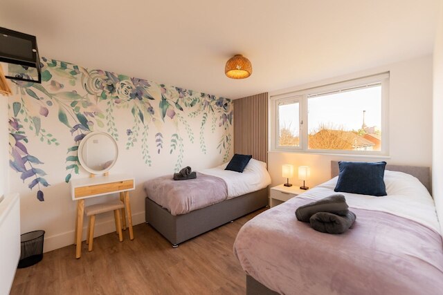 ラグジュアリー 8 ベッド ホーム マンチェスター