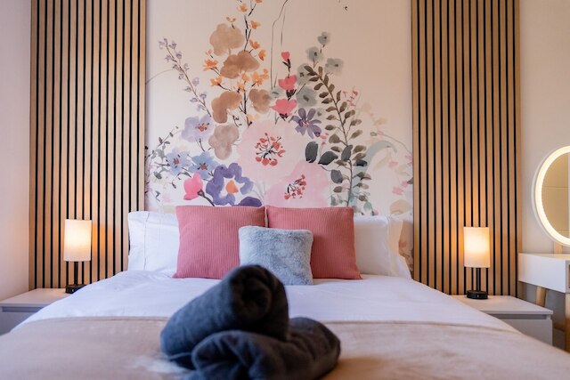 ラグジュアリー 8 ベッド ホーム マンチェスター