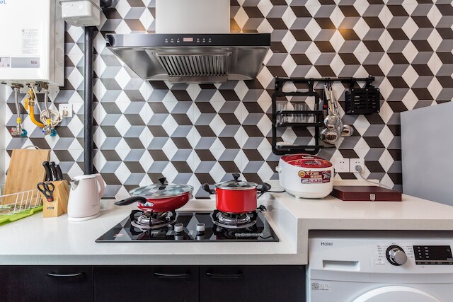 Shanghai Hills&Chuanyu Inn Near NECC 69-704