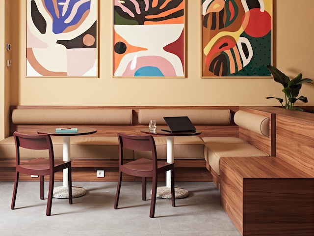 ヌマ シュトゥットガルト ローテビュールプラッツ