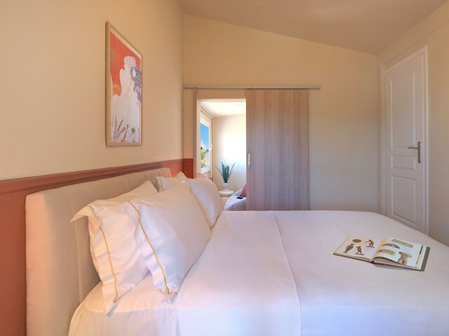 ニュー ジ アクロポリス ウィンドウ