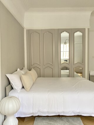 Shanghai Hills& Art Suite 14