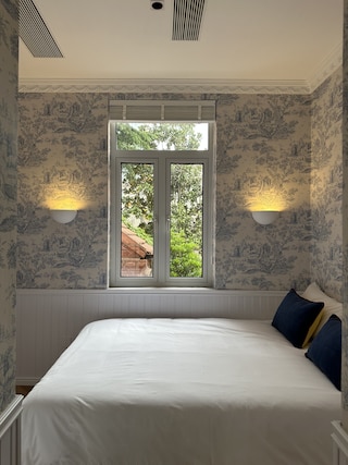 Shanghai Hills& Art Suite 16