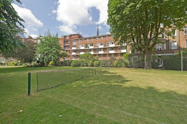 3 ベッドルーム アパートメント アールズ コート