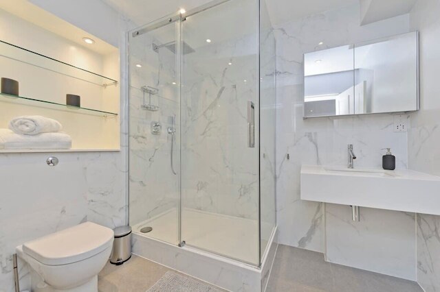 ラージ 2 ベッドルーム ケンジントン ガーデン フラット