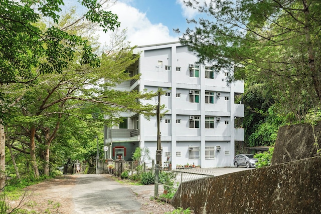 Taomi Mountain Lodge